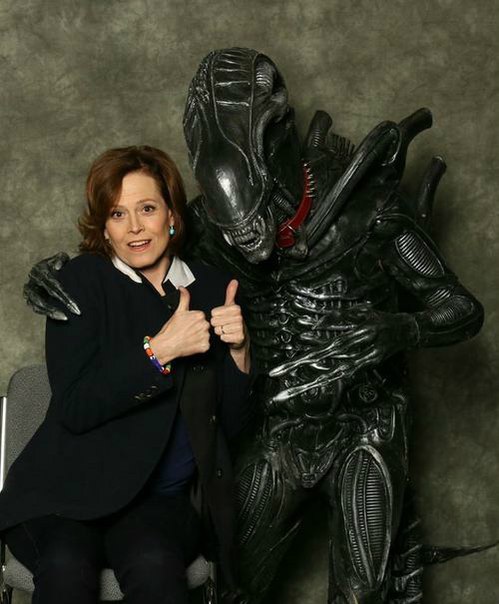 499x604, 56 Kb / чужой, сигурни уивер, sigourney weaver