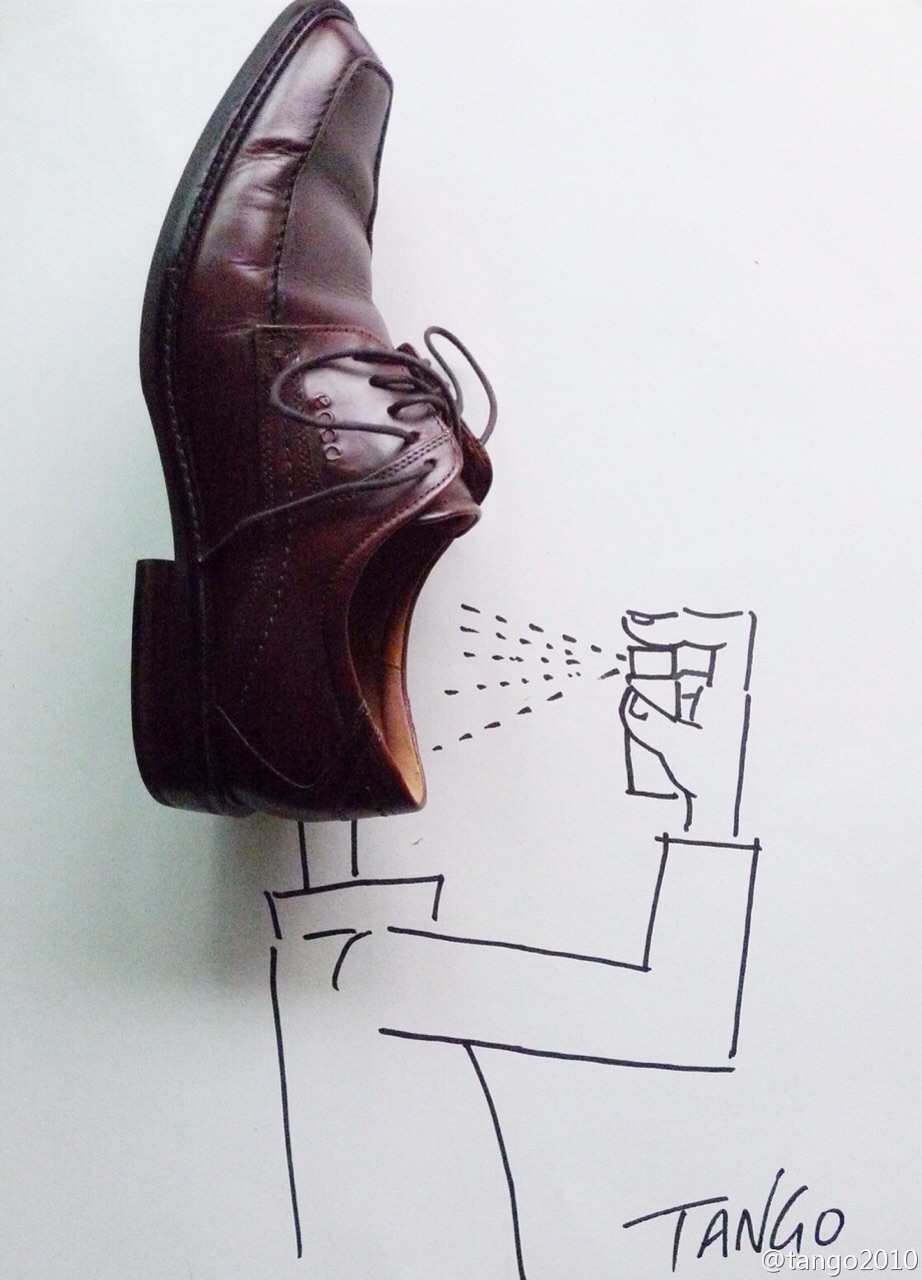 922x1280, 244 Kb / Ботинок, дезодорант, аэрозоль, комикс, Shanghai tango