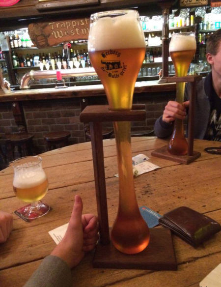 450x584, 59 Kb / Пиво, стол, колба, бар, стойка