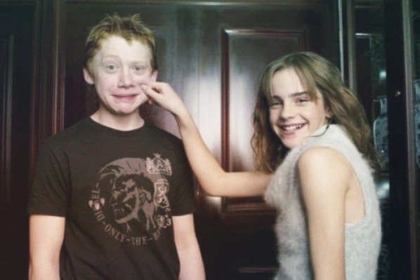 598x399, 37 Kb / эмма уотсон, гермиона, щека