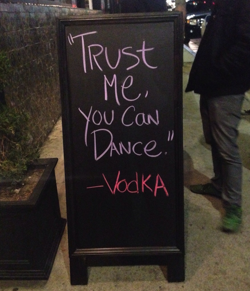 877x1021, 250 Kb / водка