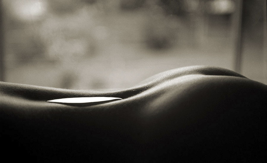 900x550, 81 Kb / спина, вода, лужа