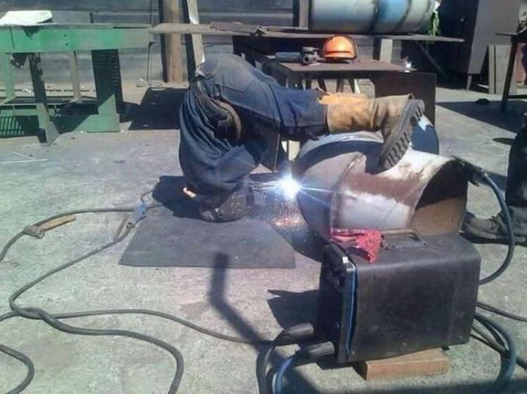 750x562, 60 Kb / сварка, сварщик, кудесник