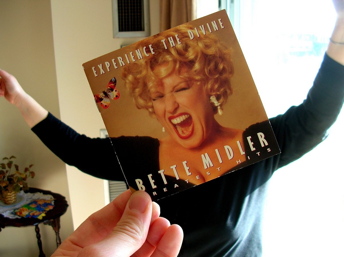 1200x898, 148 Kb / бетти мидлер, пластинка, бабочка