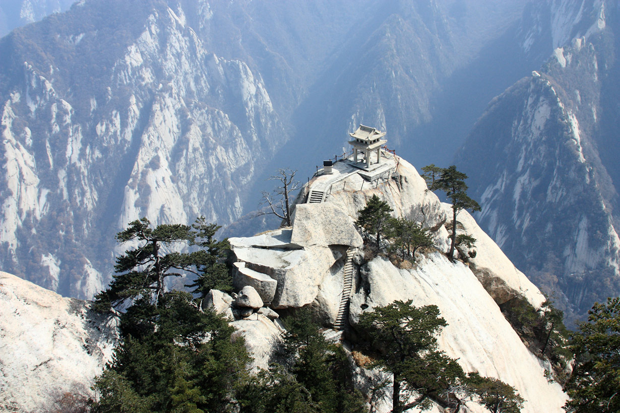 1230x820, 339 Kb / скала, лестница, хвоя, mount hua, пагода
