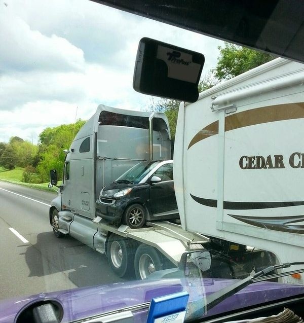 600x637, 120 Kb / Грузовик, смарт, прицеп