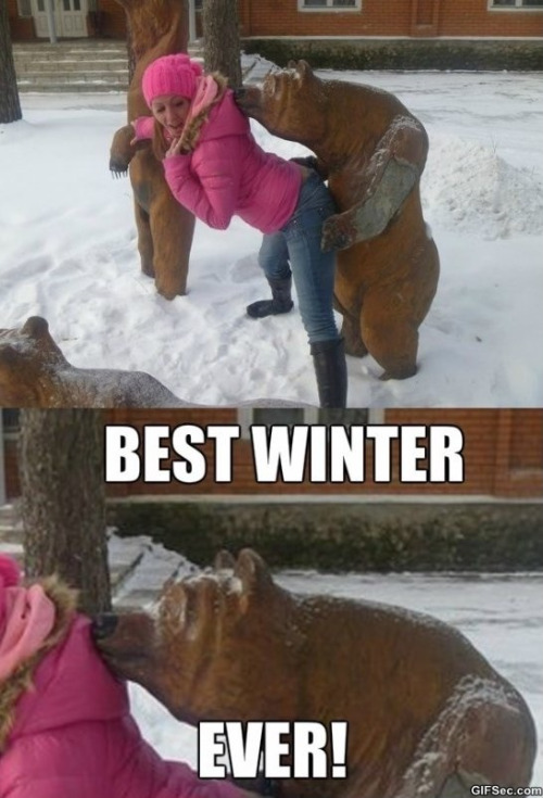 500x735, 100 Kb / медведь, зима, скульптура, деревянный, девушка, шлюха