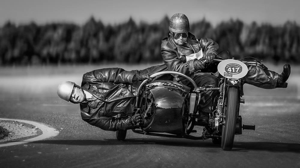 1000x560, 67 Kb / мотоцикл, гонка, фрики, 417, ч/б