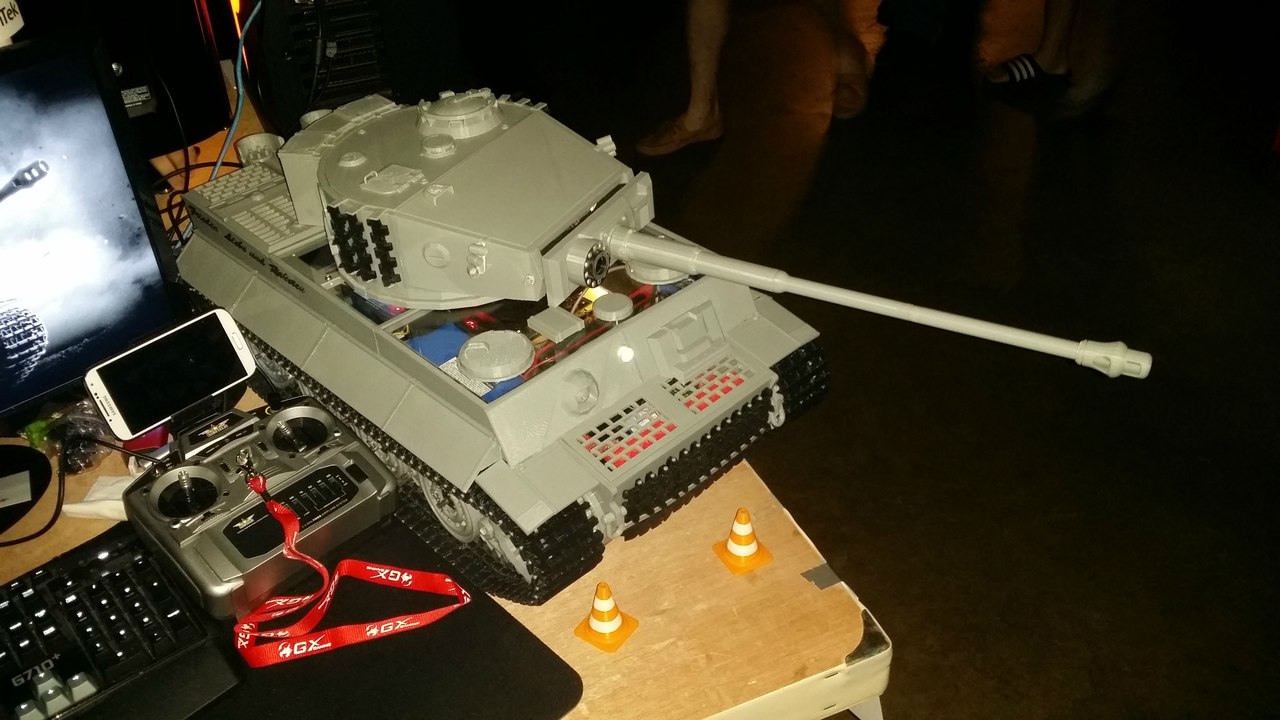 1280x720, 148 Kb / Системный, блок, компьютер, танк, тигр