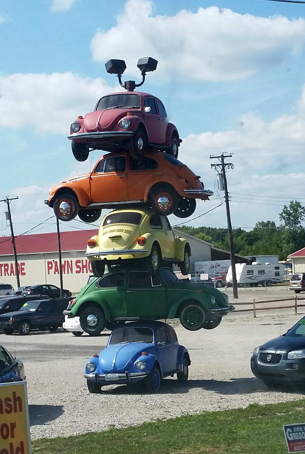 1062x1580, 241 Kb / жук, скульптура, инсталляция