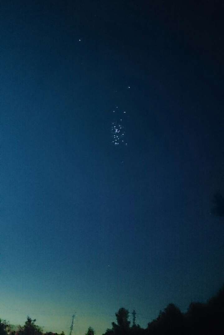 720x1074, 17 Kb / небо, нло