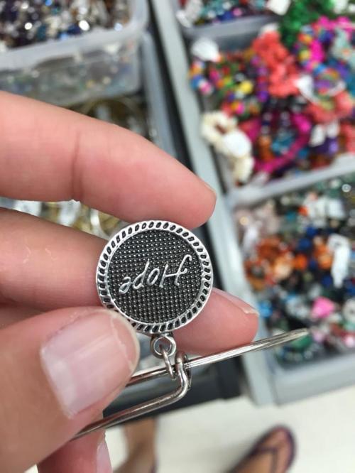 500x666, 42 Kb / брелок, надежда, адольф