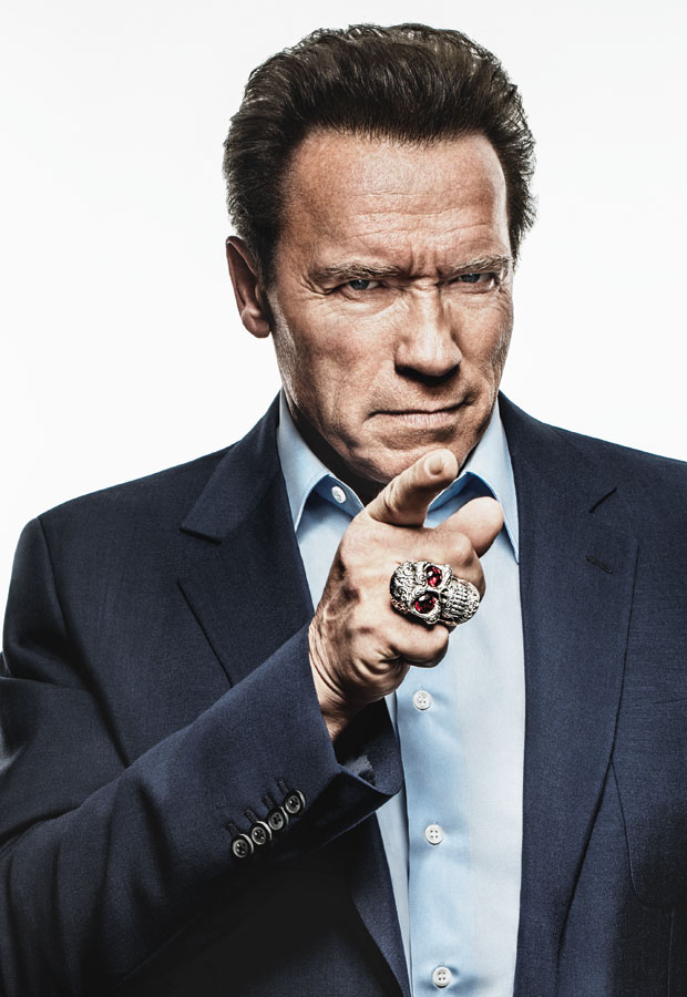 620x900, 96 Kb / Арнольд Шварценеггер, перстень, череп, терминатор