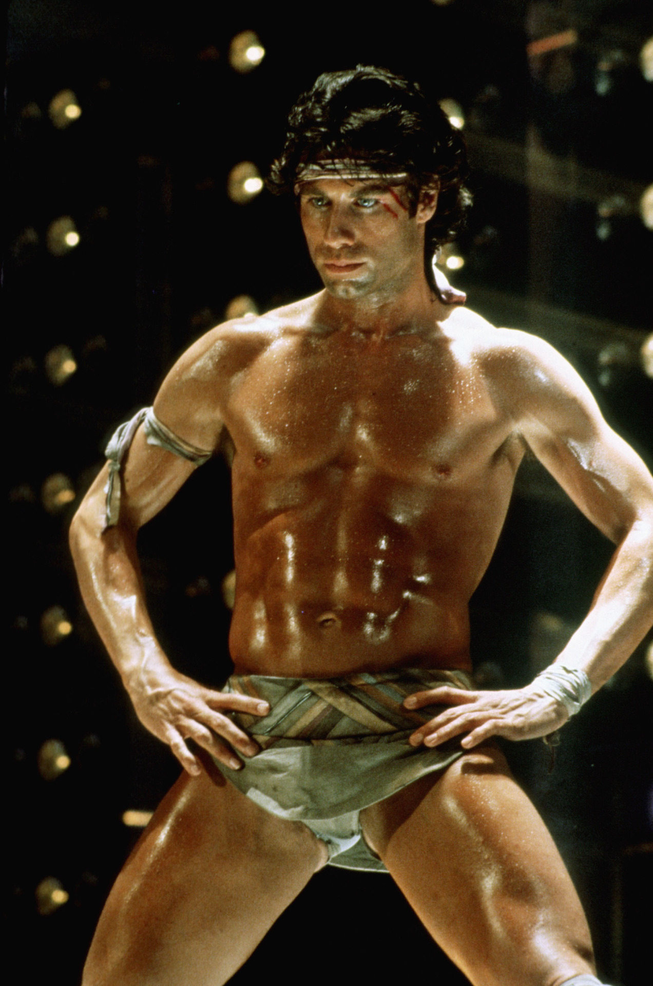 1272x1920, 362 Kb / траволта