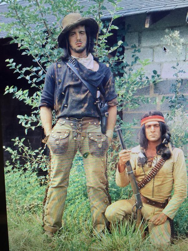 600x800, 117 Kb / Сталлоне, Слай, вестерн