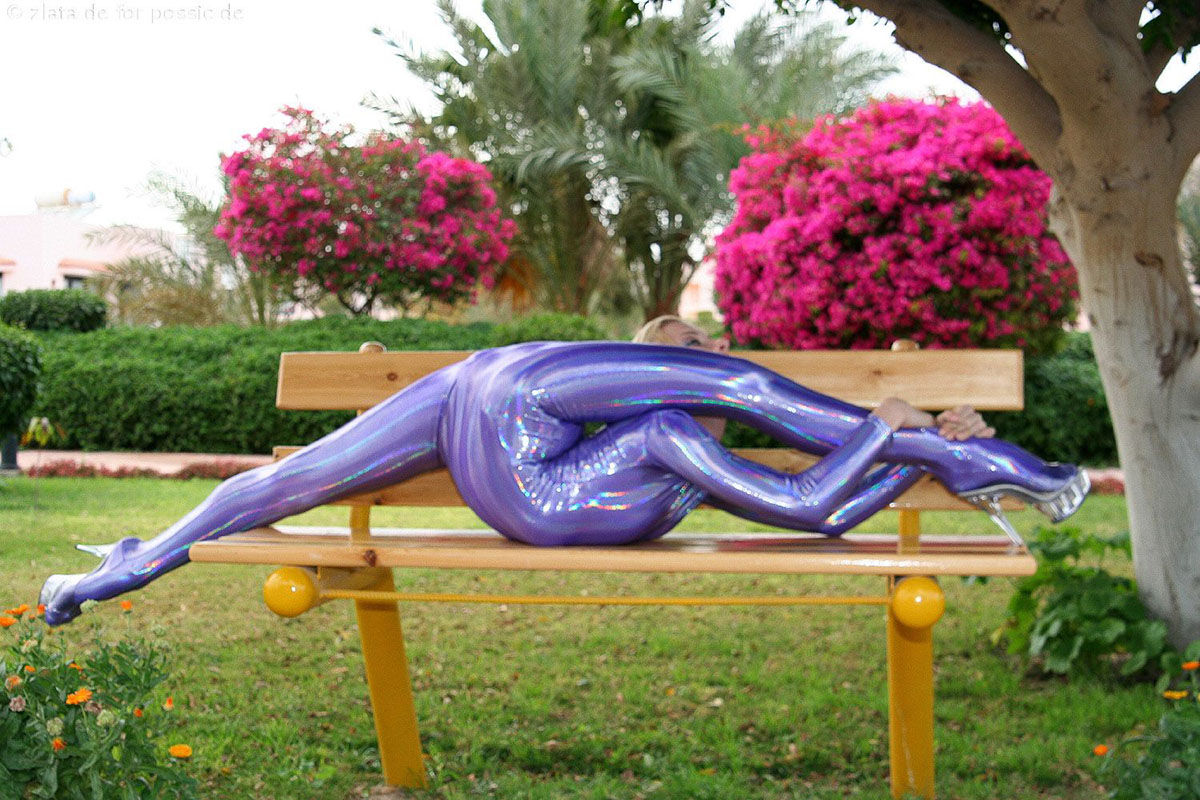 1200x800, 264 Kb / гибкость, гимнастика, лавка, скамейка