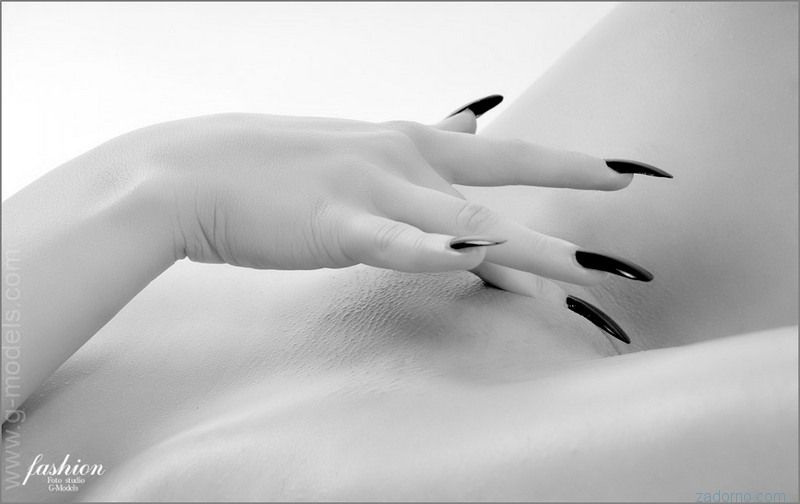 800x504, 33 Kb / бритая, киска, ногти