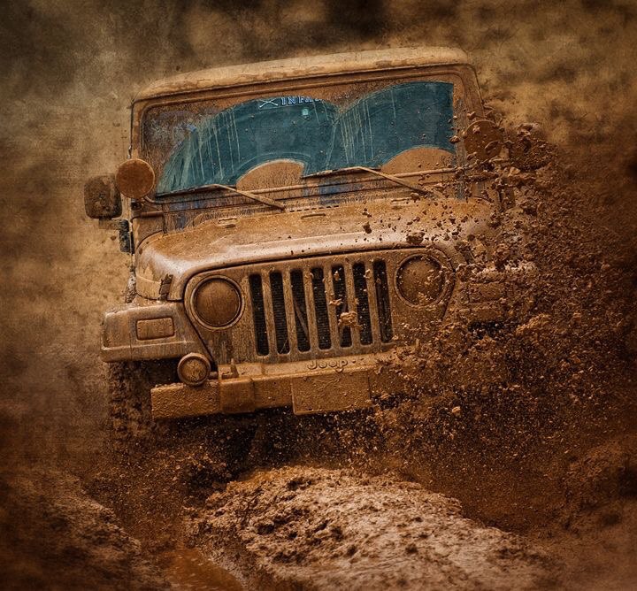 720x668, 147 Kb / авто, грязь, колея, дворники, jeep