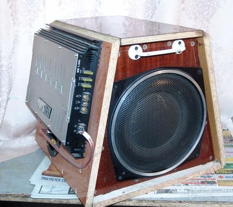 472x421, 41 Kb / сабвуфер, усилитель, ДСП, ручка, газета