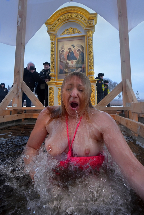 467x700, 281 Kb / полынья, крещение, иконы, ПГМ