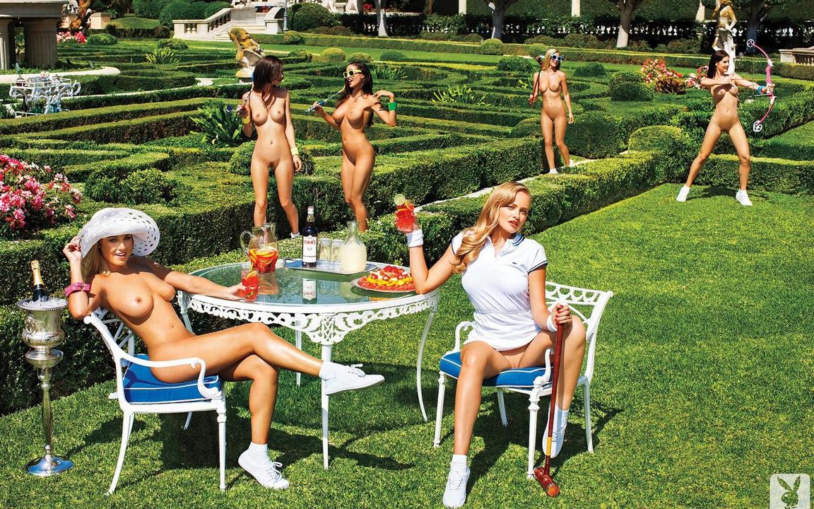 1152x720, 296 Kb / Парк, девушки, крикет, шампанское, столик, лук