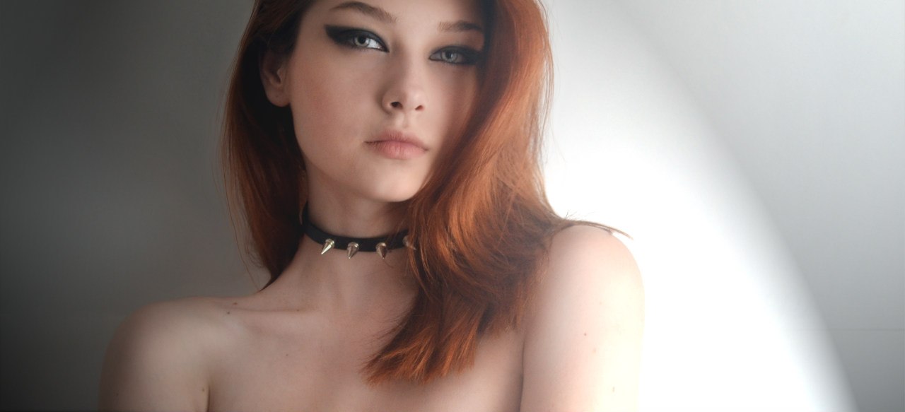 1280x583, 55 Kb / рыжая, ошейник