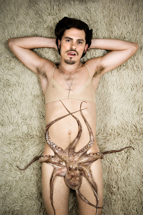 500x752, 152 Kb / крест, осьминог, лифчик