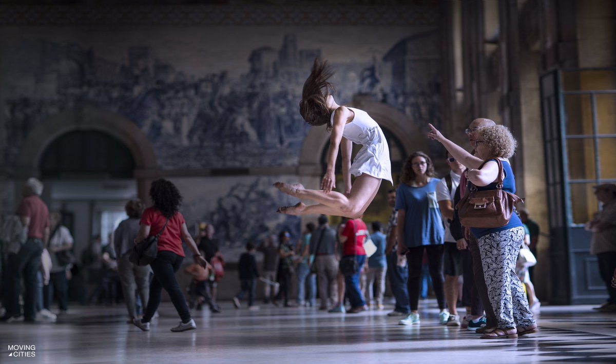 1200x709, 106 Kb / прыжок, вокзал, танец