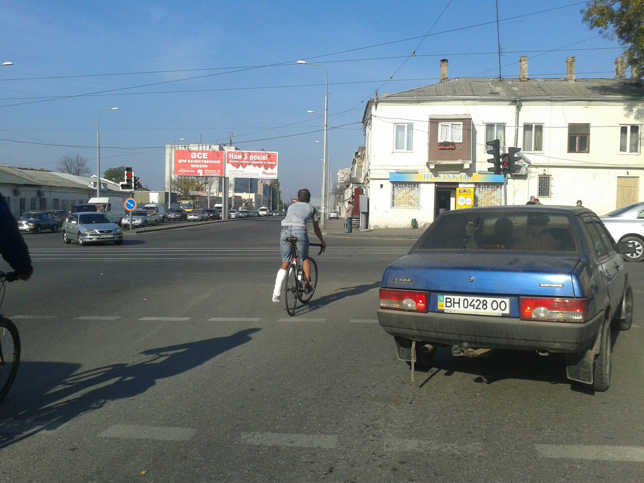 1280x960, 275 Kb / Одесса, гипс, шоссейник