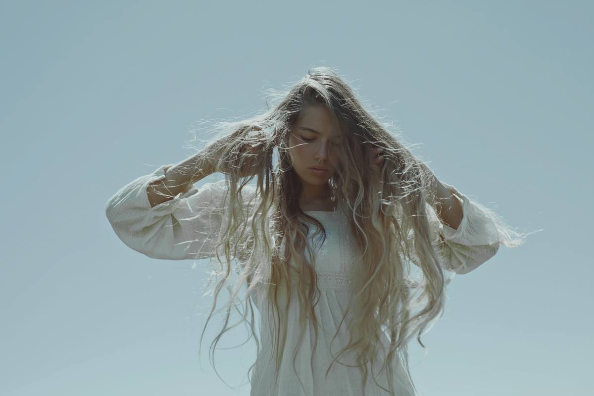 1200x800, 54 Kb / волосы, рубашка