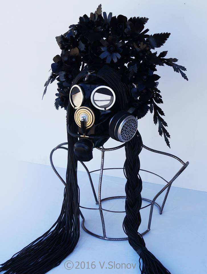 727x960, 66 Kb / противогаз, василий слонов