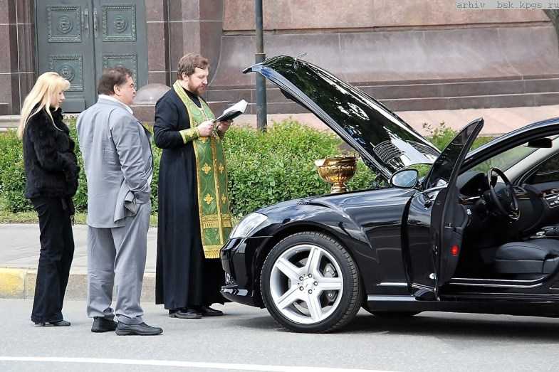 785x523, 58 Kb / мерседес, поп, пгм, освящение