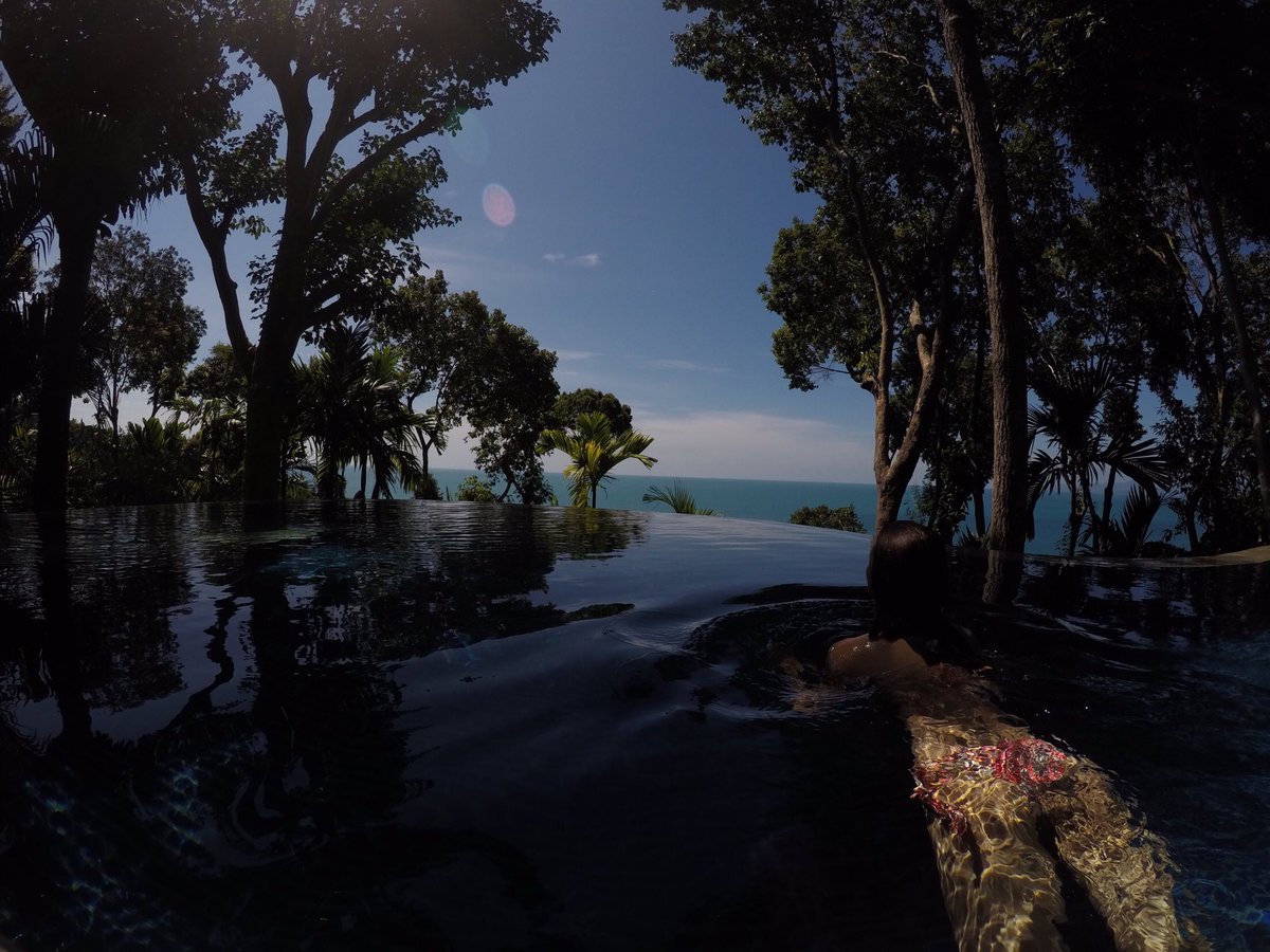 1200x900, 189 Kb / вода, море, девушка, ariel