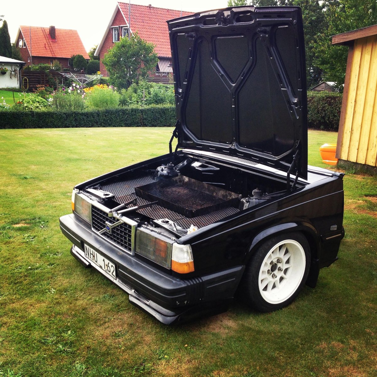 1200x1200, 383 Kb / авто, мангал, volvo