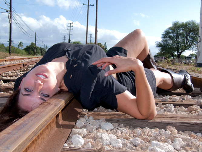 667x500, 303 Kb / рельсы, шпалы, каренина